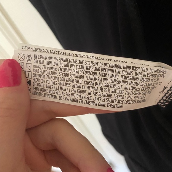 Forever 21 Black Cropped Tie Waist Top - Picture 7 of 7